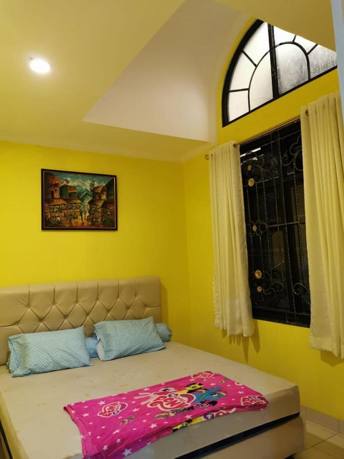 Villa Wubao Kota Bunga 3 Kamar Harga Budget Cinengangirang Zewnętrze zdjęcie